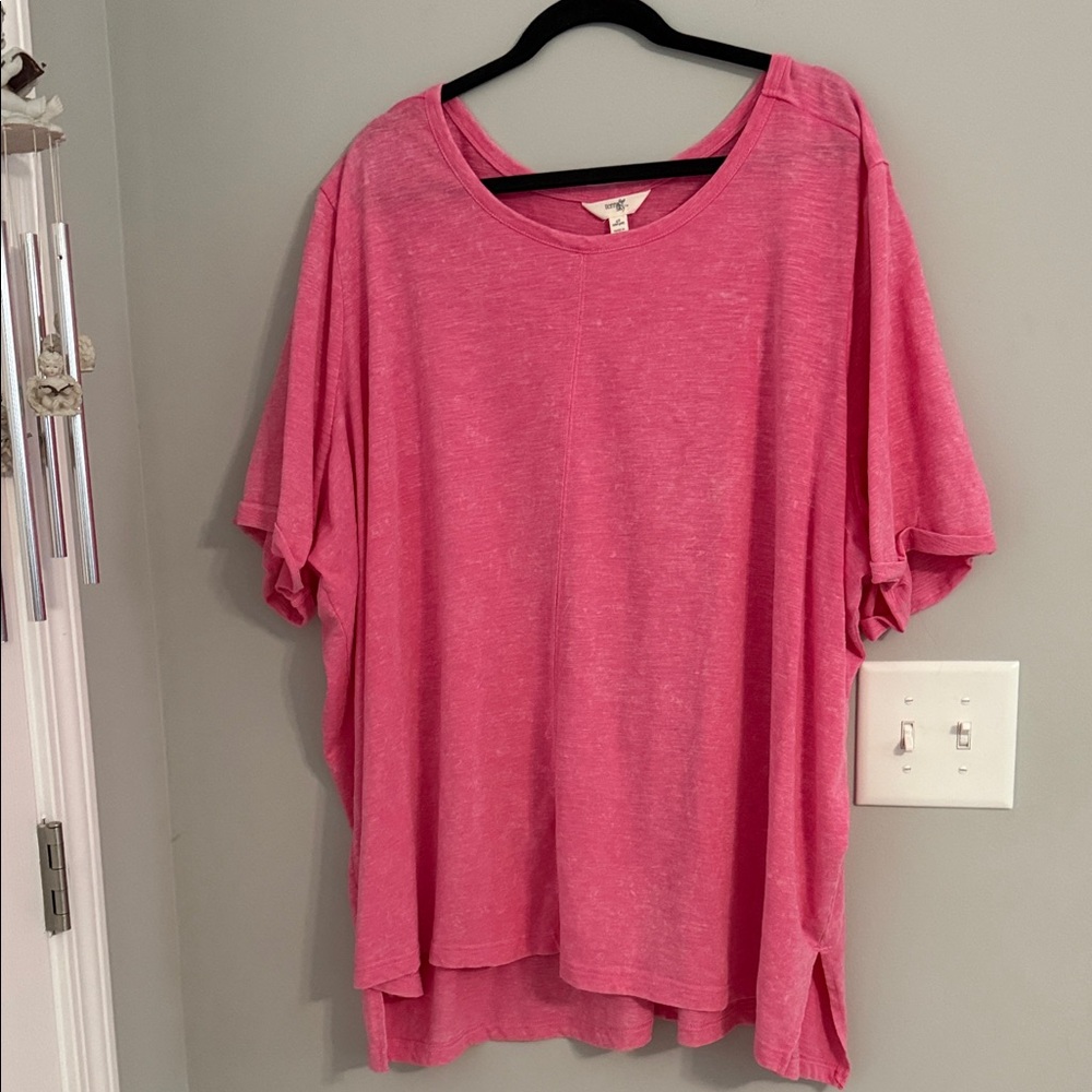 Women's Pink Top